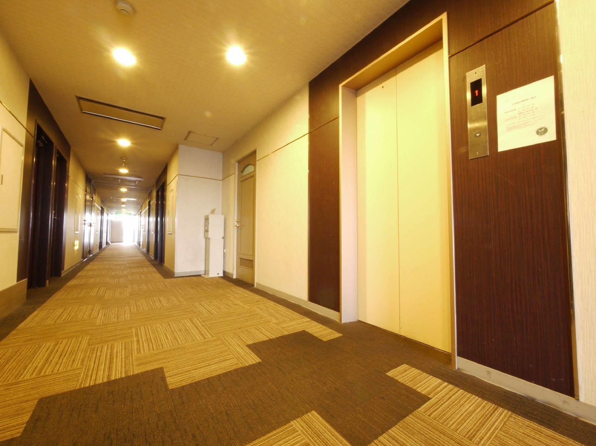 Hotel Route-Inn Ageo Екстер'єр фото